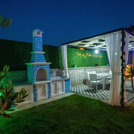 Villa Star Blue